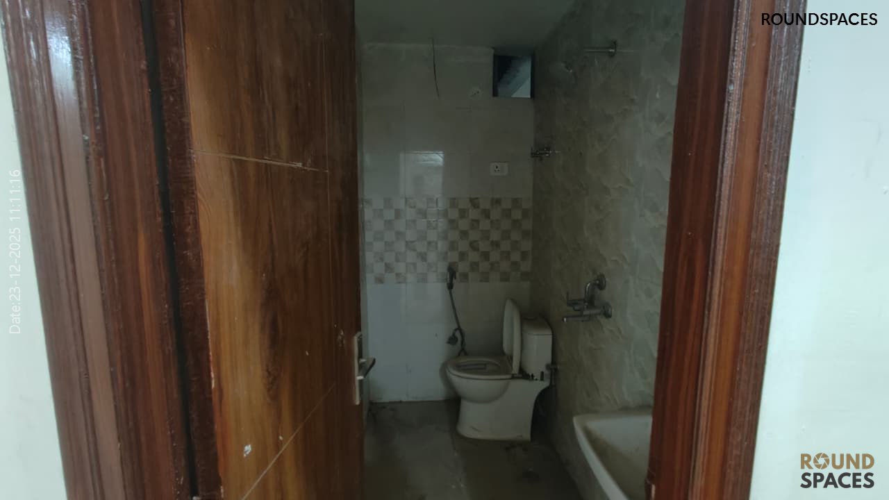 affordable Flat for sale7_23_12_2025_Roundspaces