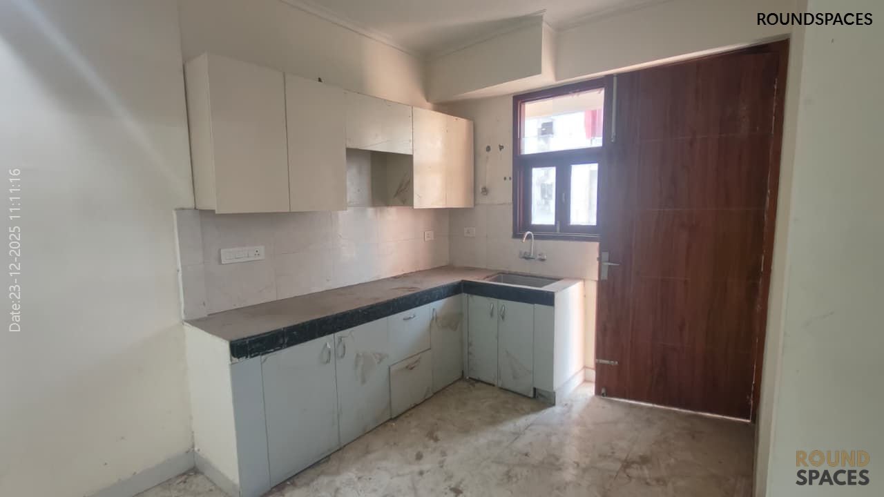 affordable Flat for sale8_23_12_2025_Roundspaces