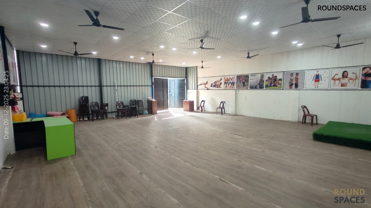 spaceforrent8_09_12_2025_Roundspaces