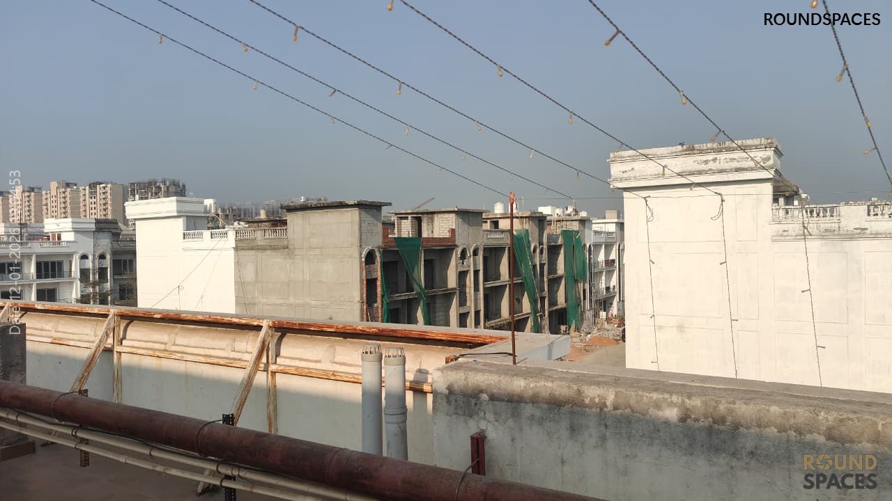 Foodcourt6_12_01_2026_Roundspaces