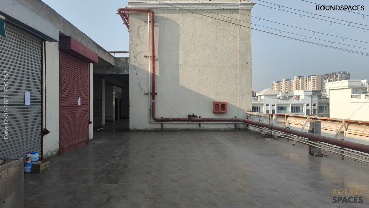 Foodcourt7_12_01_2026_Roundspaces