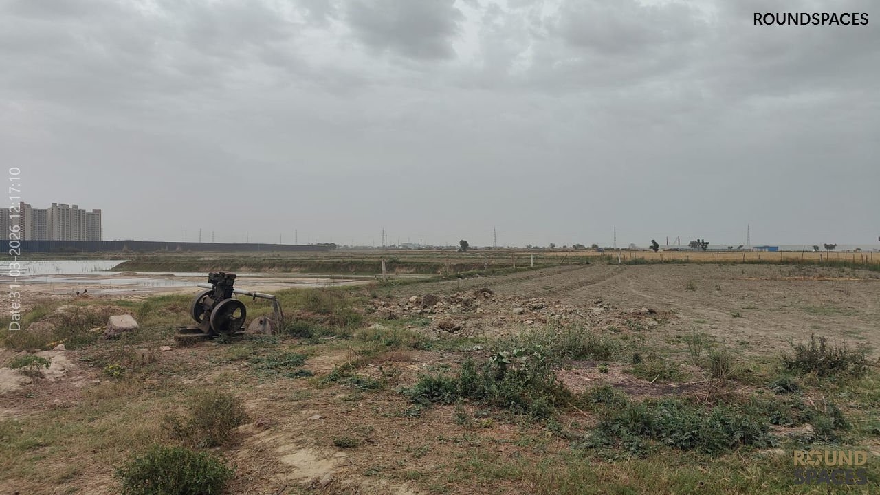 100-Acres-township-for-sale5_31_03_2026_Roundspaces