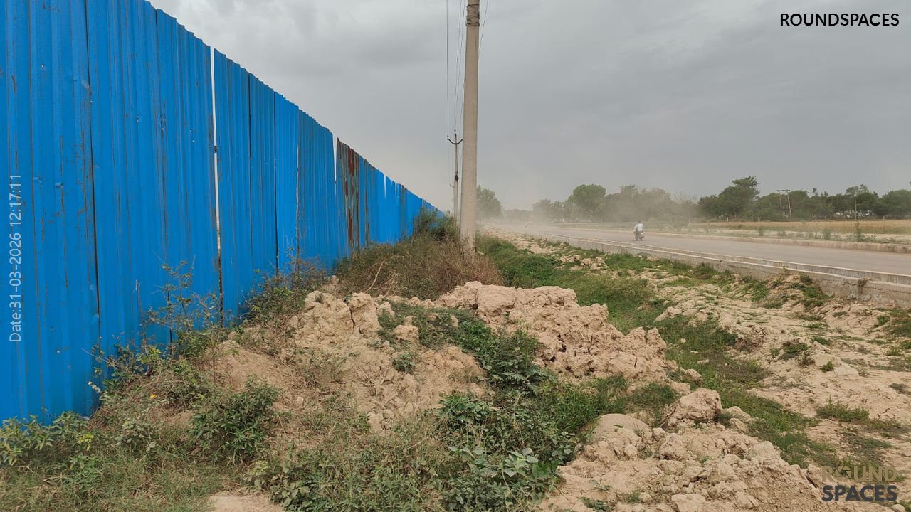 100-Acres-township-for-sale8_31_03_2026_Roundspaces