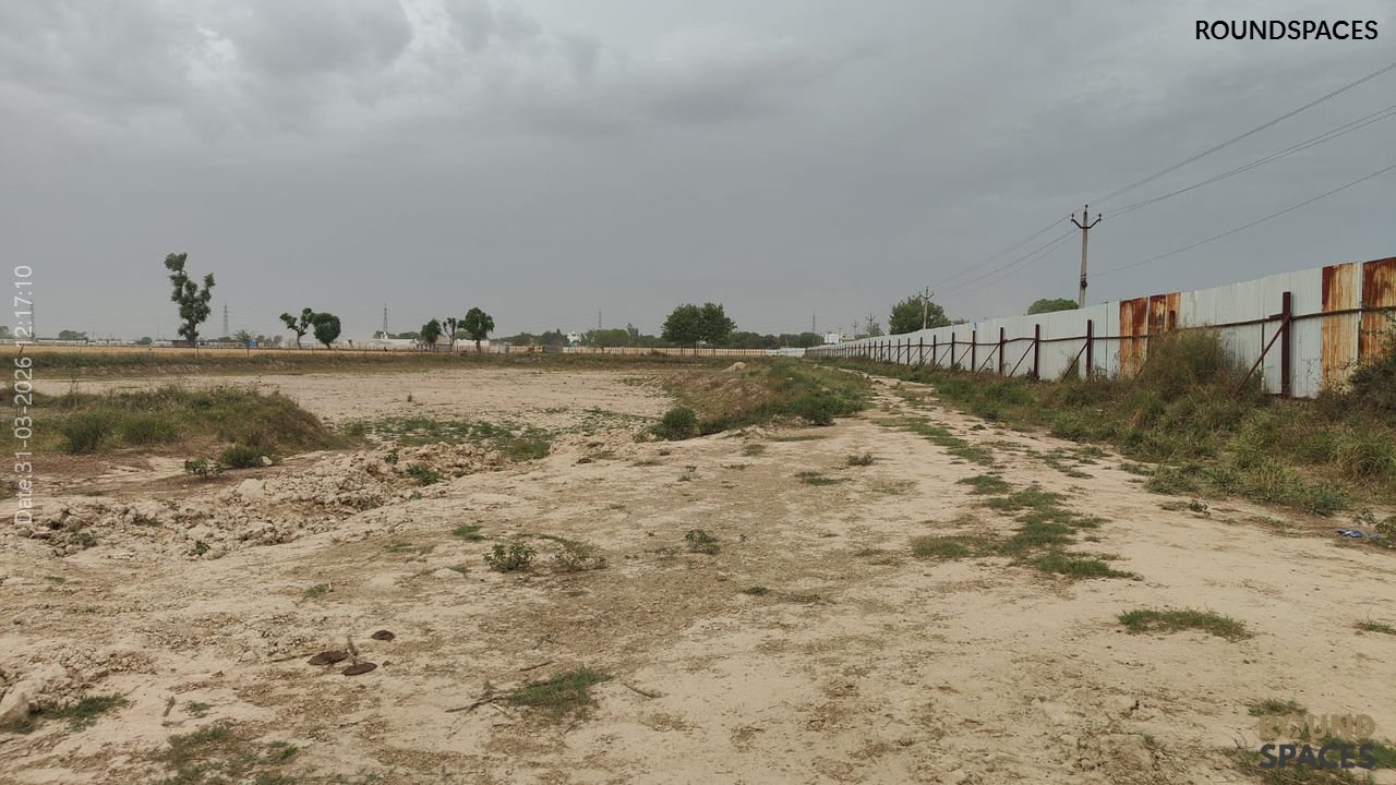 100-Acres-township-for-sale_31_03_2026_Roundspaces