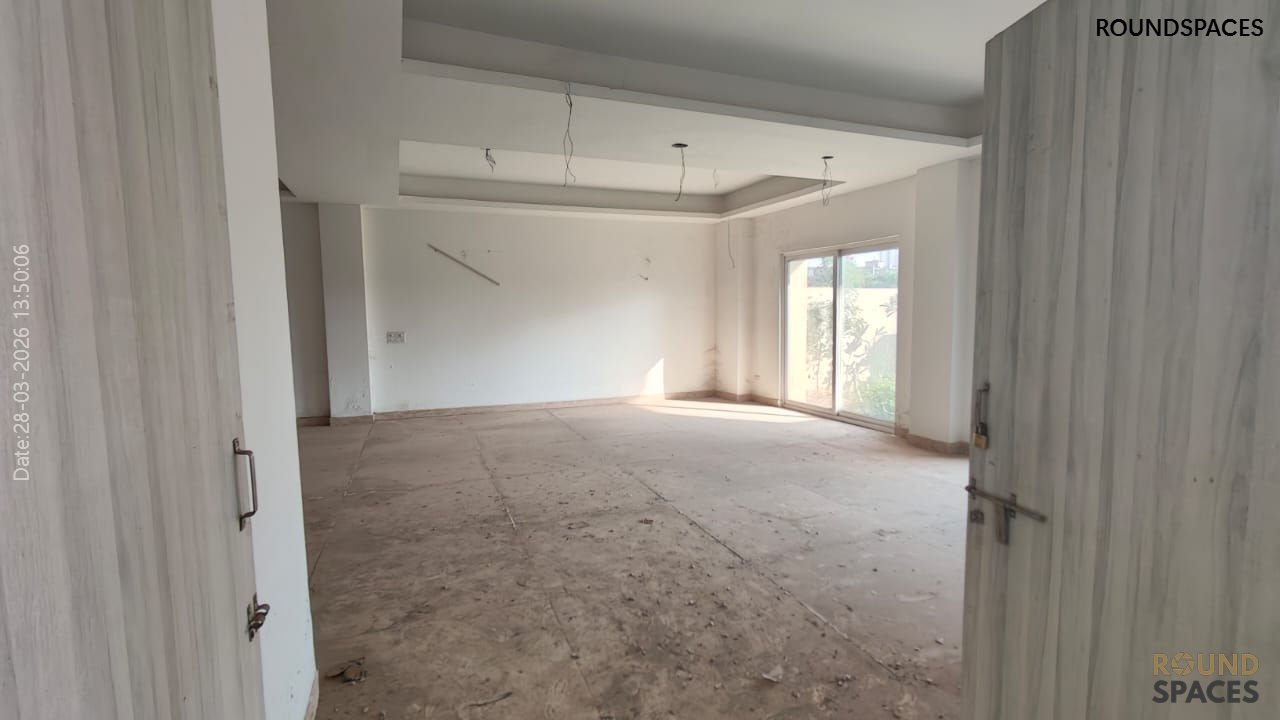 Villa-Gaur-Yamuna-City5_28_03_2026_Roundspaces