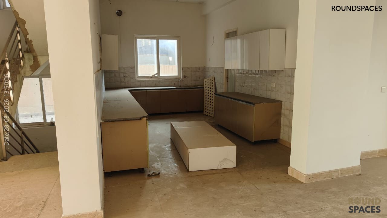 Villa-Gaur-Yamuna-City7_28_03_2026_Roundspaces