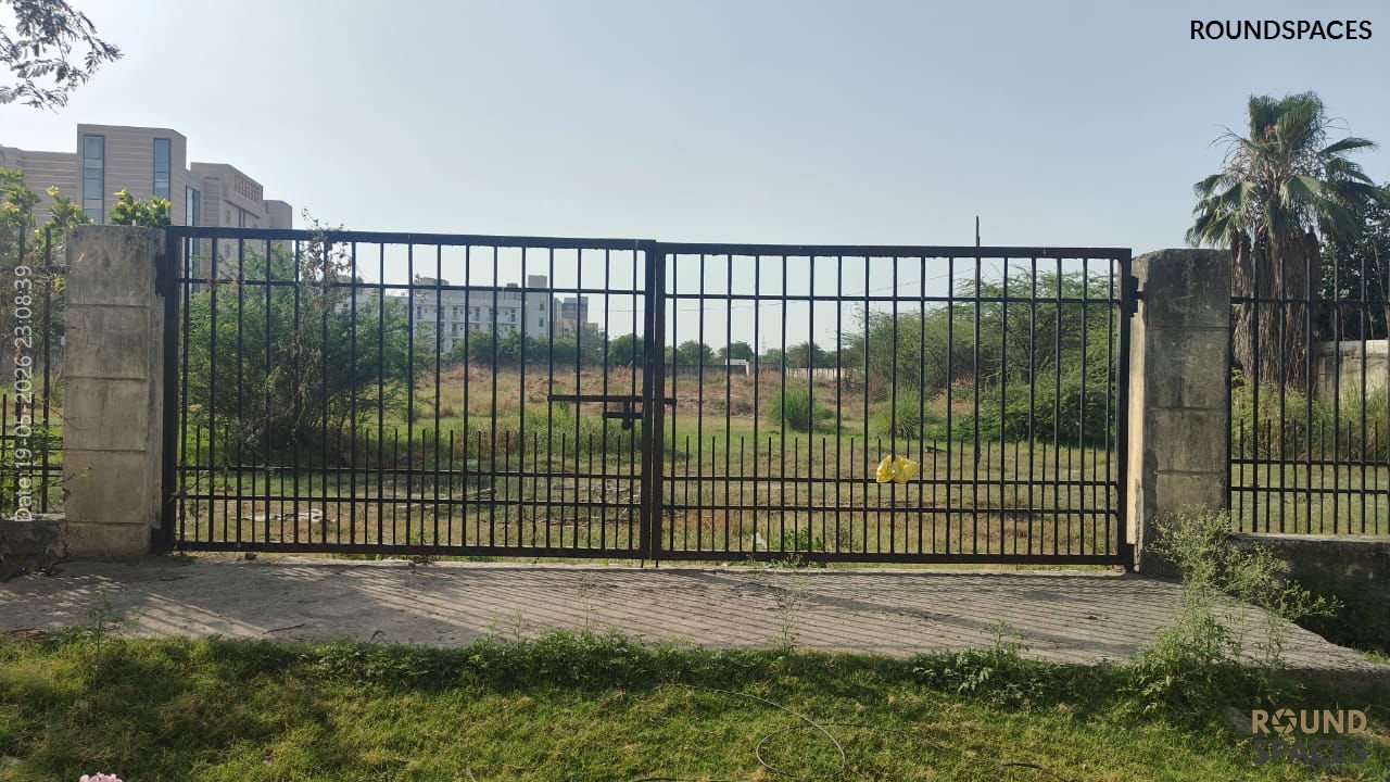 Institutional-plot-school-for-sale-greater-noida2_19_05_2026_Roundspaces 🏫 Institutional / School Plot for Sale – 11,030 SQM, Knowledge Park-3, Greater Noida