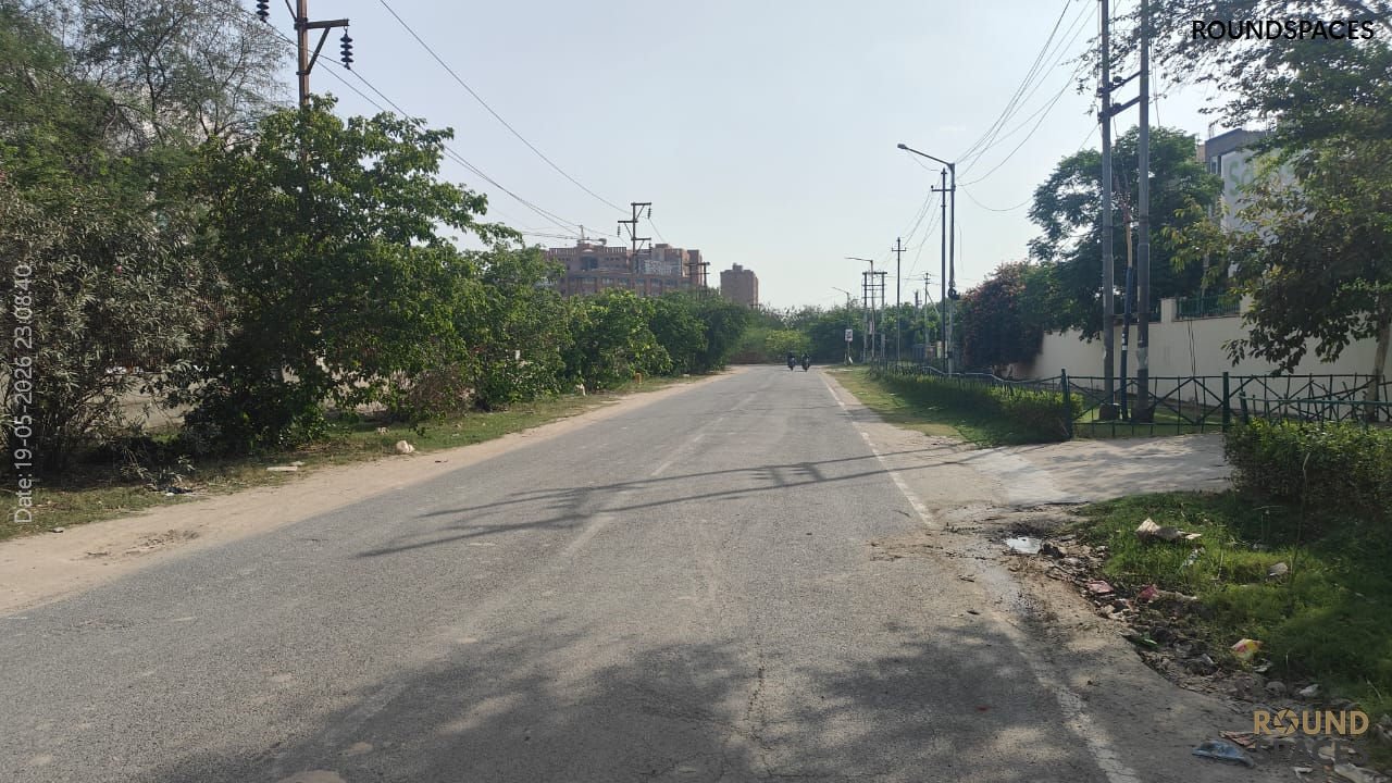 Institutional-plot-school-for-sale-greater-noida8_19_05_2026_Roundspaces 🏫 Institutional / School Plot for Sale – 11,030 SQM, Knowledge Park-3, Greater Noida