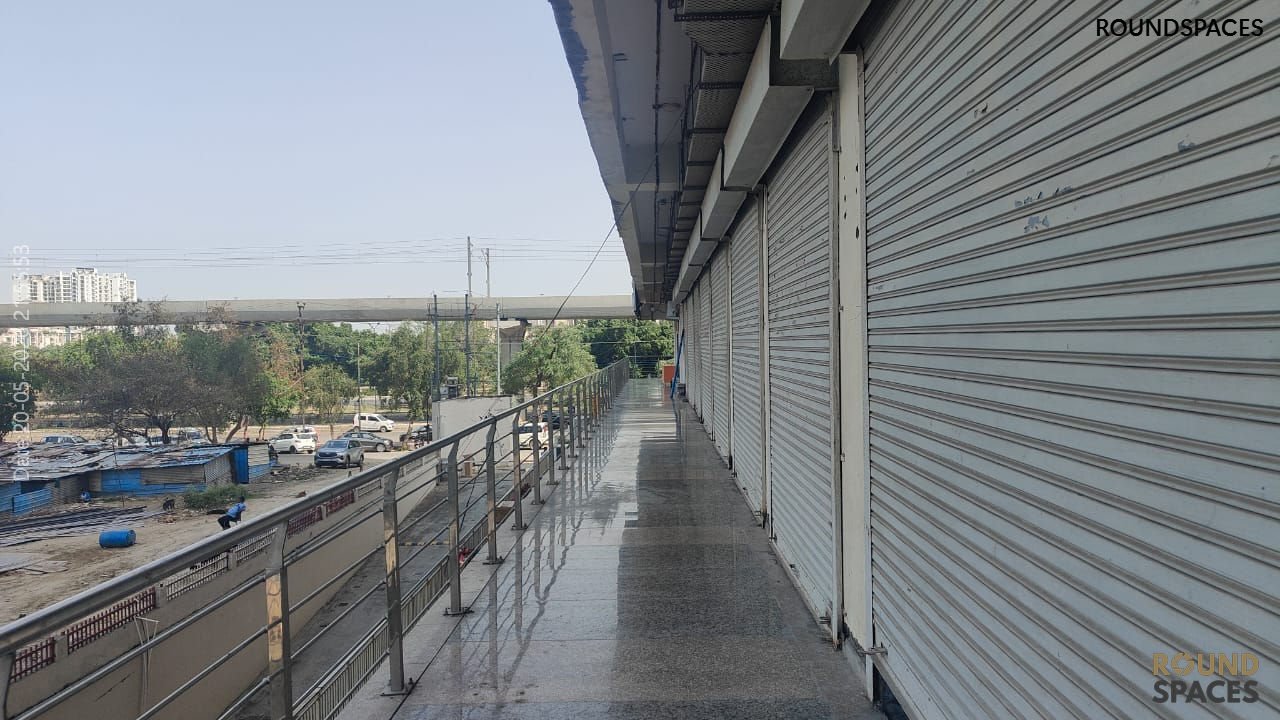 Upper Ground Floor Corner Shop for Sale – Kaveri City Center, Greater Noida