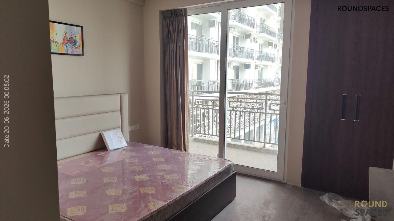 Studio Apartment for Sale – Omaxe ITC, Greater Noida | 541 Sq.ft